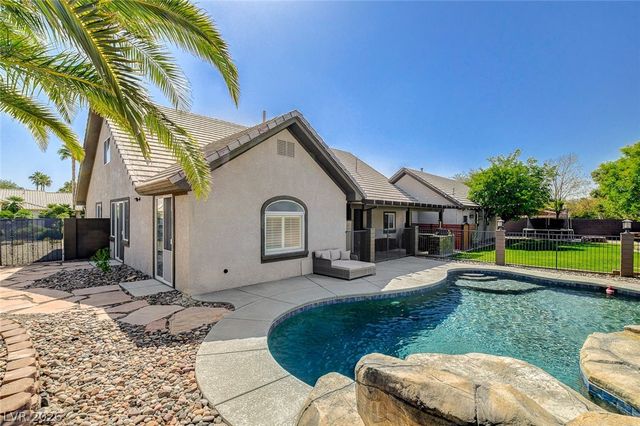 4535 Desert Bloom Court, Las Vegas, NV 89129