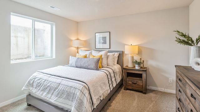 312 Kingfisher Court SW, Bondurant, IA 50035