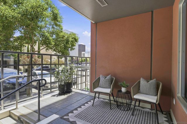 1580 Union St 101, San Diego, CA 92101