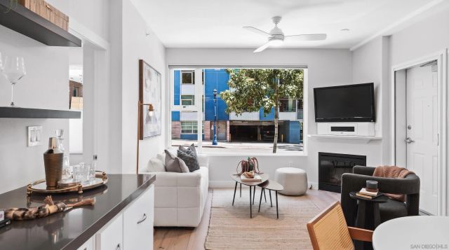 1580 Union St 101, San Diego, CA 92101