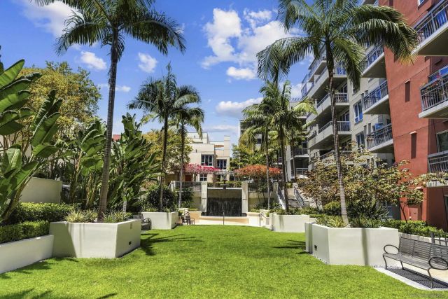 1580 Union St 101, San Diego, CA 92101