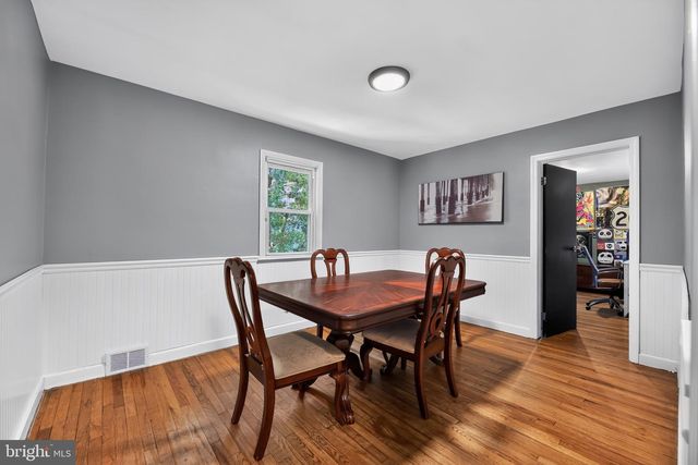 806 HIGHLAND AVE, Glendora, NJ 08029
