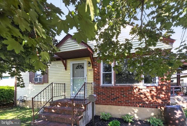 806 HIGHLAND AVE, Glendora, NJ 08029
