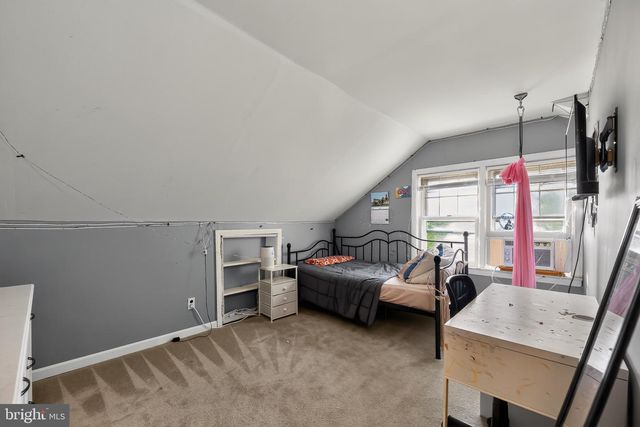 806 HIGHLAND AVE, Glendora, NJ 08029