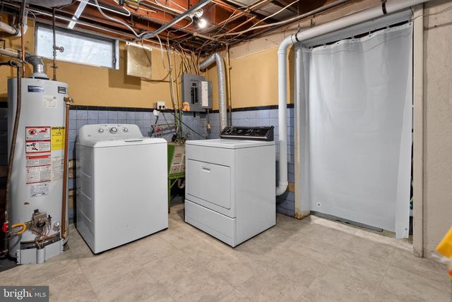 806 HIGHLAND AVE, Glendora, NJ 08029