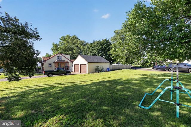 806 HIGHLAND AVE, Glendora, NJ 08029