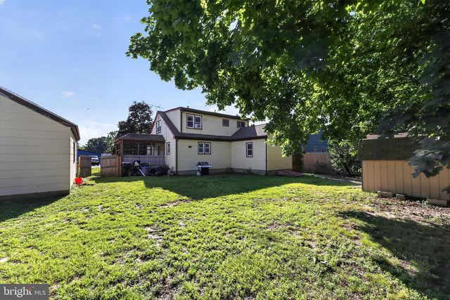 806 HIGHLAND AVE, Glendora, NJ 08029