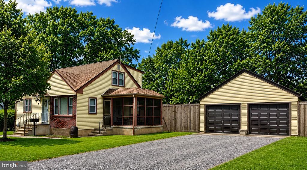 806 HIGHLAND AVE, Glendora, NJ 08029