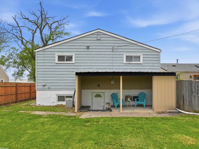 24306 Wagner Avenue, Warren, MI 48089