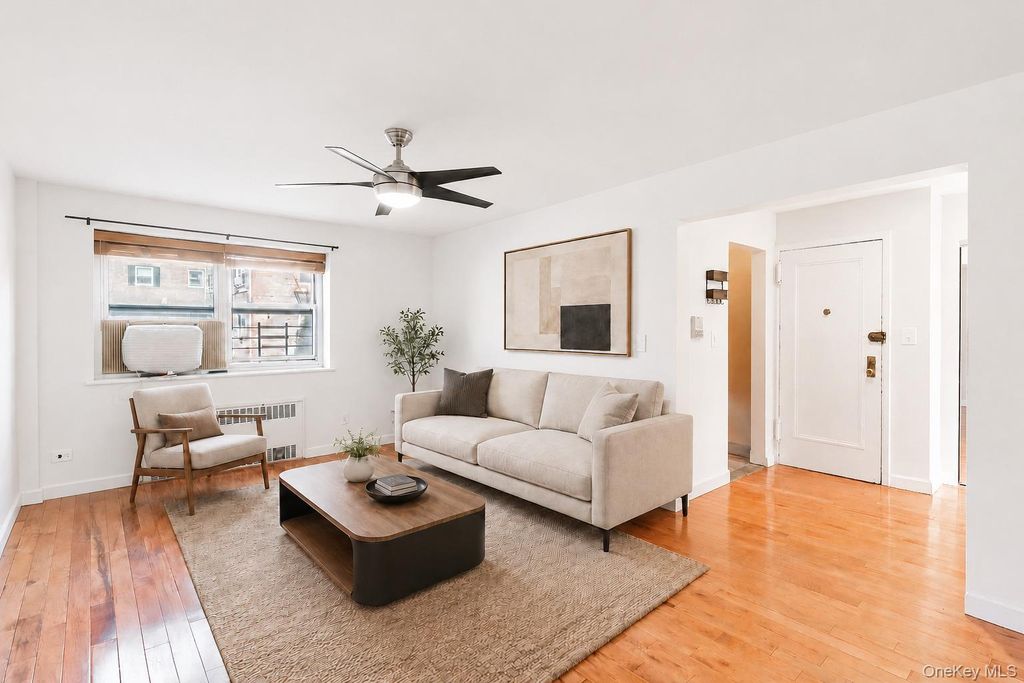 66-12 Grand Central Parkway 1B, Forest Hills, NY 11375 — photo 2