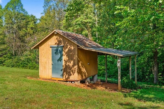 3349 NC Highway 87, Reidsville, NC 27320