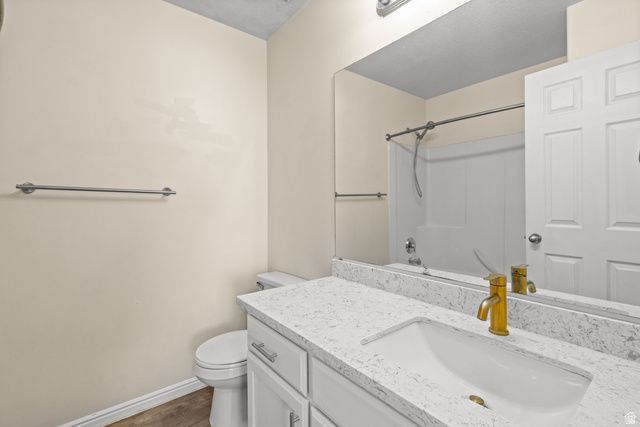 2237 W CRAIG LN, Syracuse, UT 84075