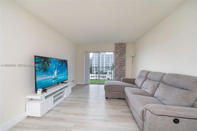 899 West Ave 7E, Miami Beach, FL 33139