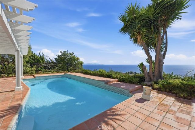 30243 Calle De Suenos, Rancho Palos Verdes, CA 90275