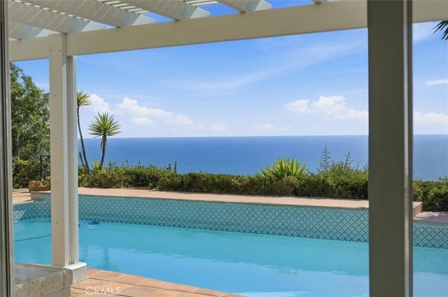 30243 Calle De Suenos, Rancho Palos Verdes, CA 90275