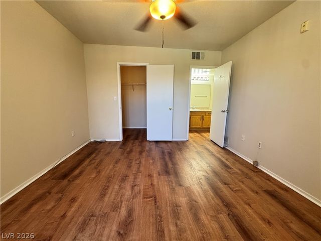 7255 West Sunset Road 2111, Las Vegas, NV 89113