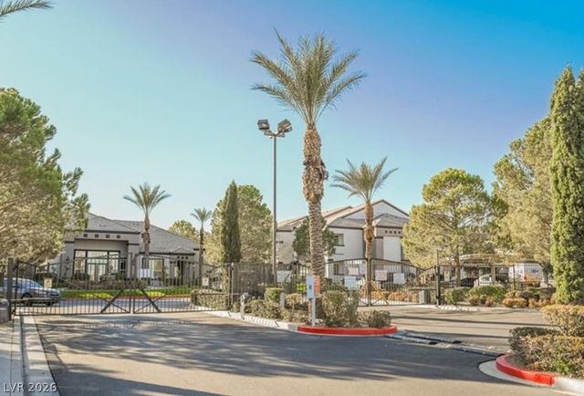 7255 West Sunset Road 2111, Las Vegas, NV 89113