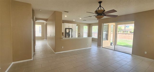 2827 SAND ARBOR CIRCLE, Orlando, FL 32824