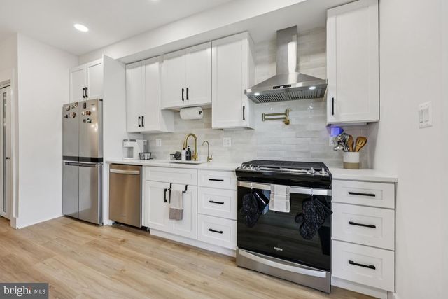 2604 4TH ST NE, Washington, DC 20002