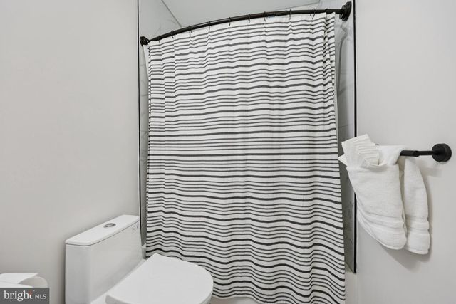 2604 4TH ST NE, Washington, DC 20002