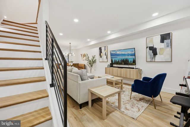 2604 4TH ST NE, Washington, DC 20002