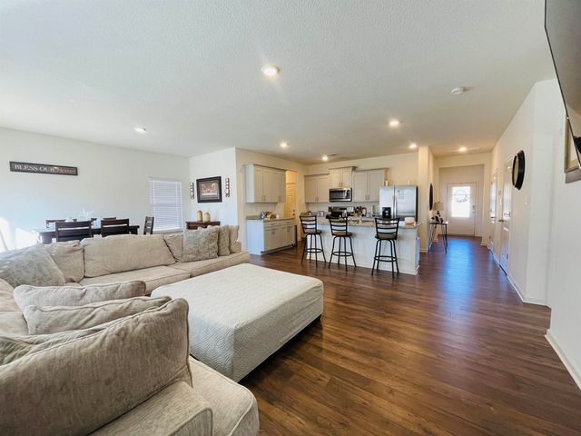 35 WITHERSPOON DR, Oakland, TN 38060