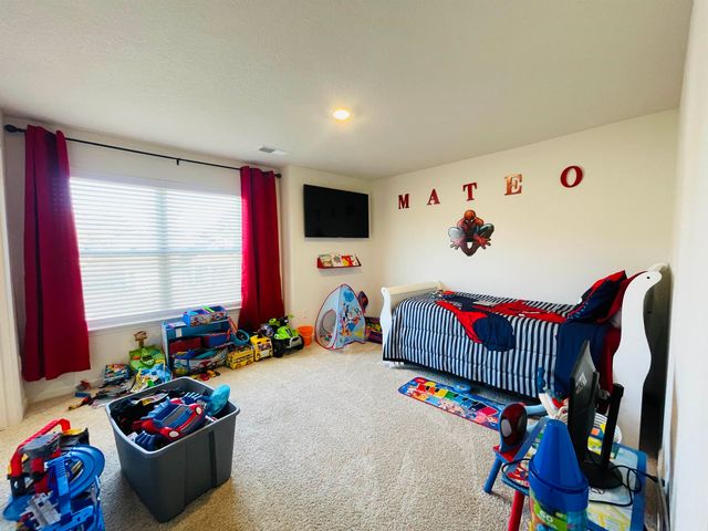 35 WITHERSPOON DR, Oakland, TN 38060