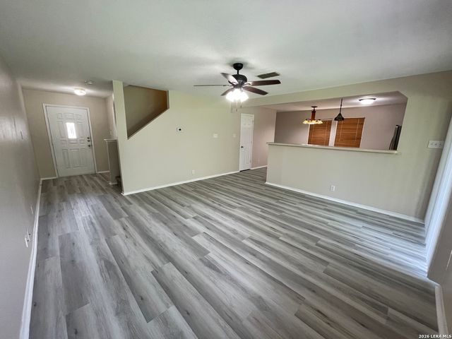 13419 RUTGERS GDN, San Antonio, TX 78249