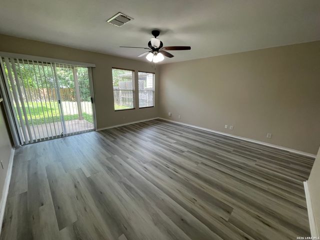 13419 RUTGERS GDN, San Antonio, TX 78249