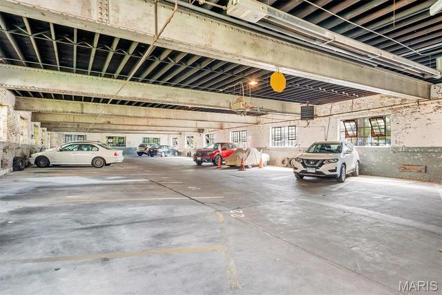 3438 Russell Boulevard 804, St Louis, MO 63104