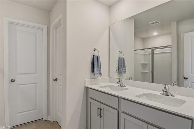 769 Tobacco Road, Lexington, NC 27295