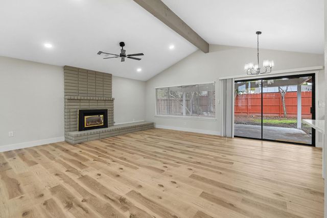 96 Burgan Avenue, Clovis, CA 93611