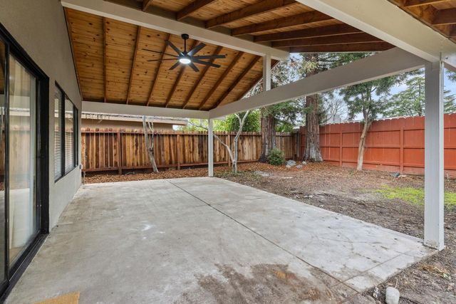 96 Burgan Avenue, Clovis, CA 93611