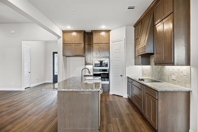 157 Aria Drive, Waxahachie, TX 75165