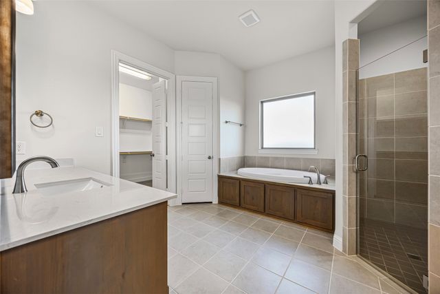 157 Aria Drive, Waxahachie, TX 75165