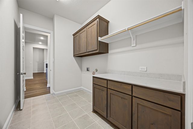 157 Aria Drive, Waxahachie, TX 75165