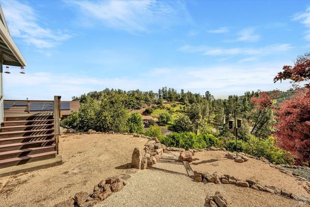 4828 Iroquois Trl, Kelseyville, CA 95451