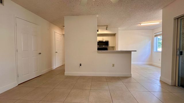 3874 Lyons Road 110-6, Coconut Creek, FL 33073