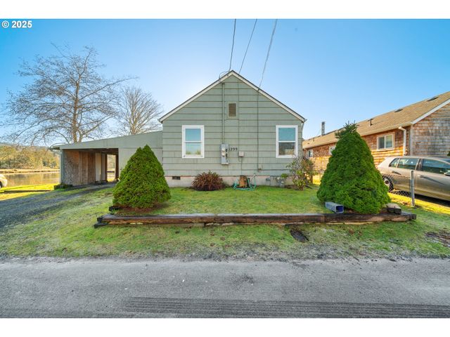 1299 6TH Ave, Seaside, OR 97138