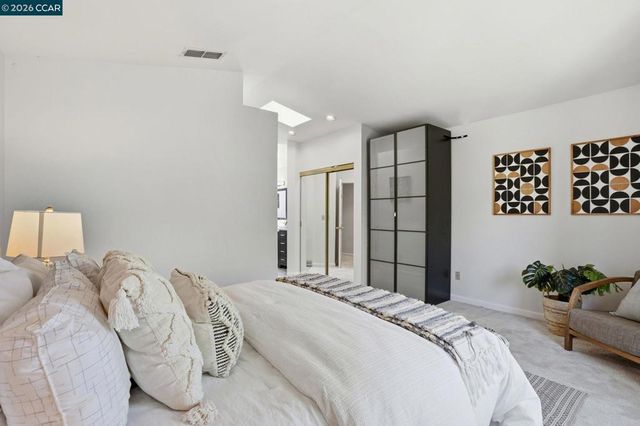 111 Lakeridge Ln, San Ramon, CA 94582