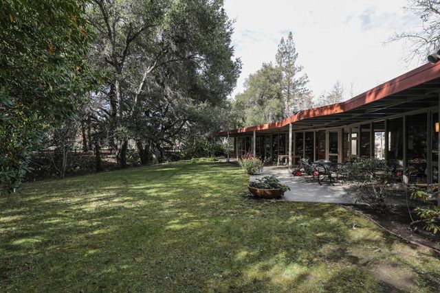 3618 Laguna Avenue, Palo Alto, CA 94306