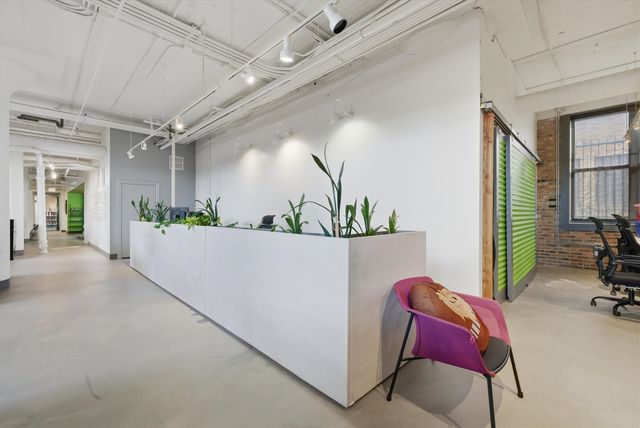 2675 W Grand Avenue, Chicago, IL 60612