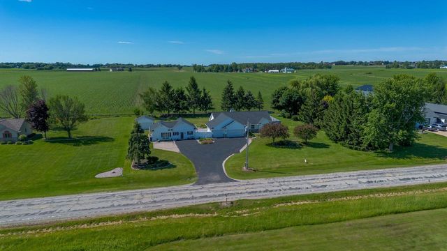 N3151 STATE ROAD 76, Hortonville, WI 54944