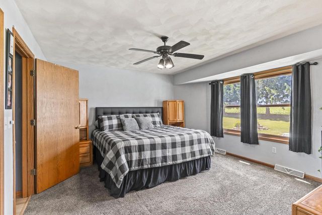 N3151 STATE ROAD 76, Hortonville, WI 54944