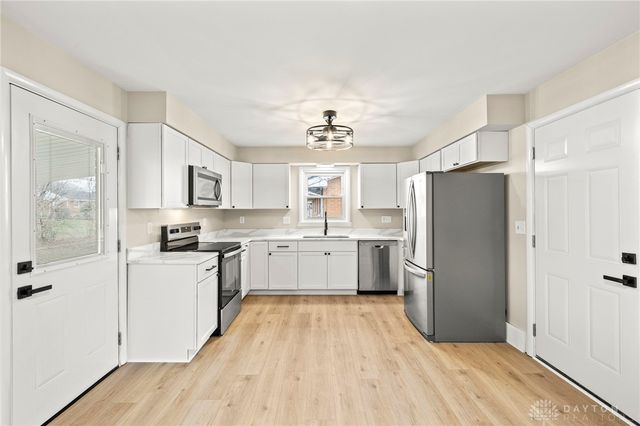 100 Crowthers Drive, Hamilton, OH 45013