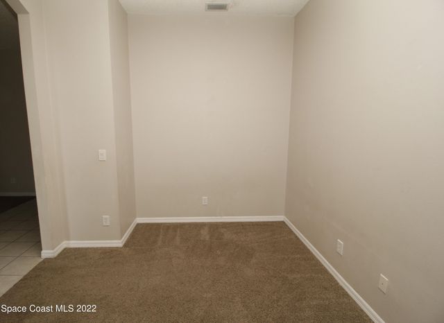 471 Hancock Street SW, Palm Bay, FL 32908