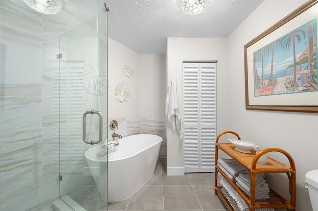 8735 Lakeside Boulevard 210, Vero Beach, FL 32963