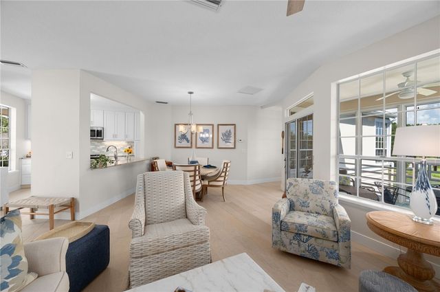 8735 Lakeside Boulevard 210, Vero Beach, FL 32963