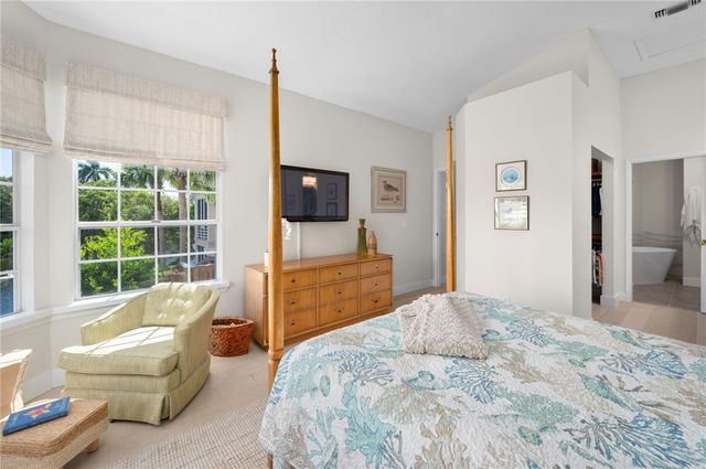 8735 Lakeside Boulevard 210, Vero Beach, FL 32963