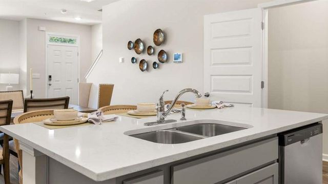 360 Sound Circle, Stockbridge, GA 30281